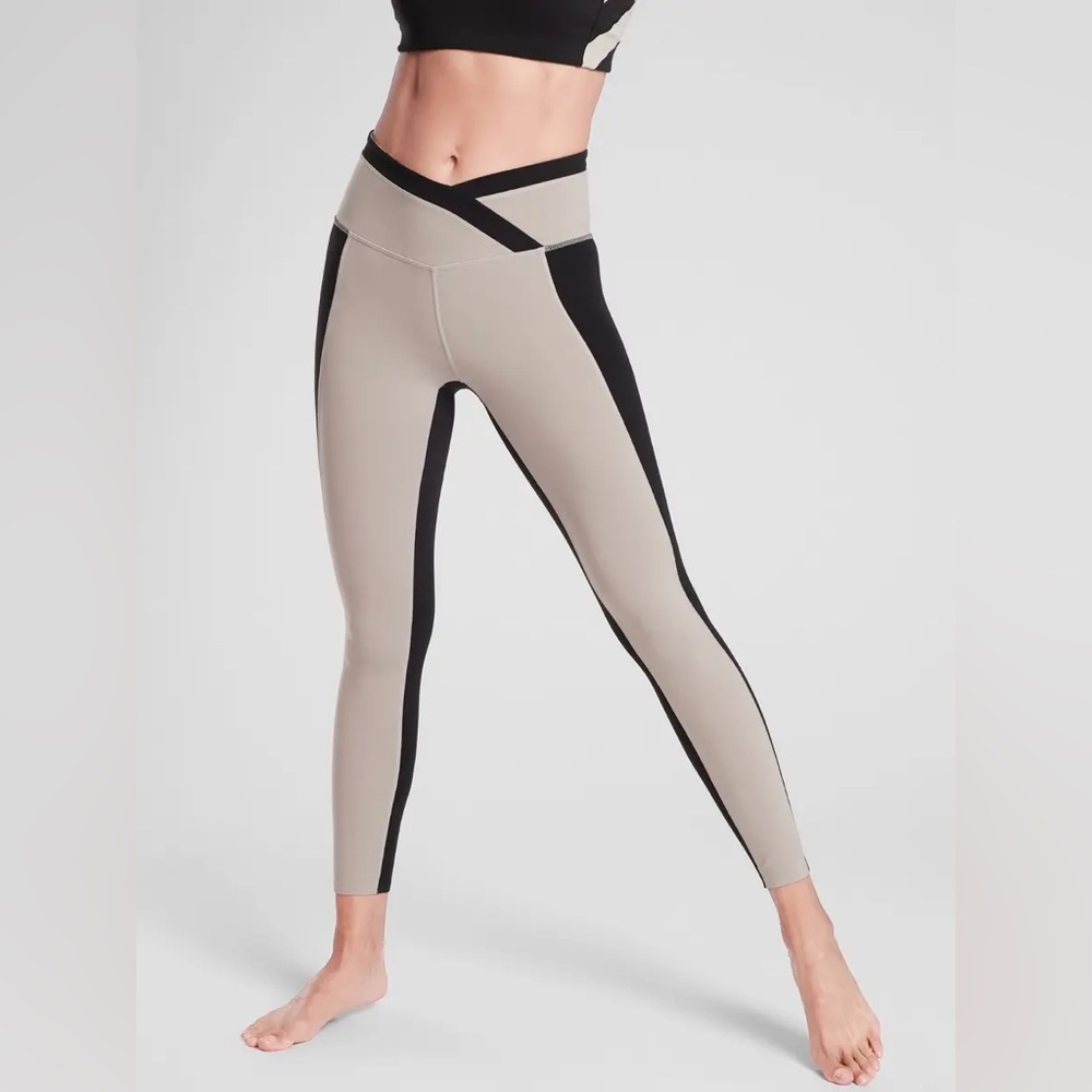 Athleta Chroma 7/8 Tight powervita fabric cross waistband size S black/quail
